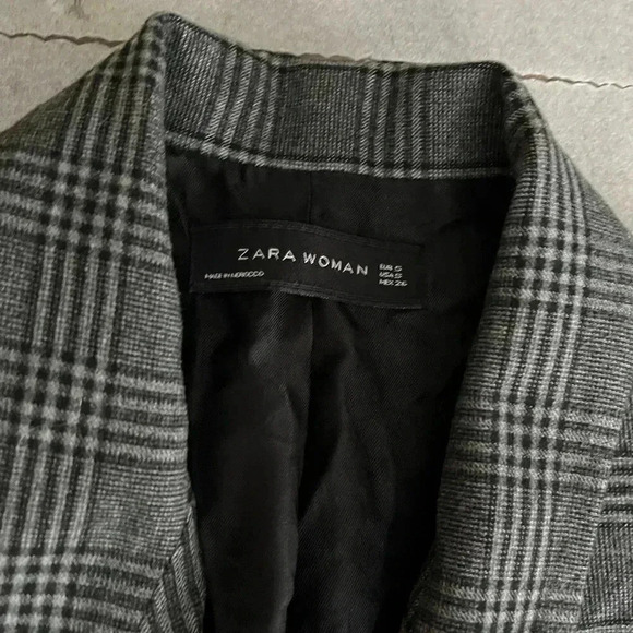 Zara Gray Plaid Blazer - Picture 5 of 14